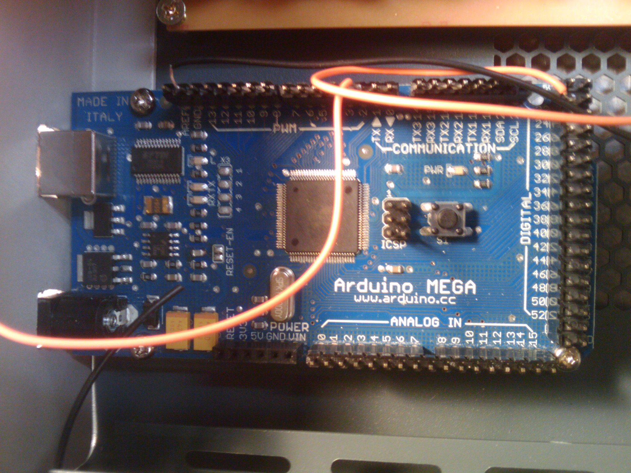 The controller open, showing the Arduino board implementation of the ATMega1280